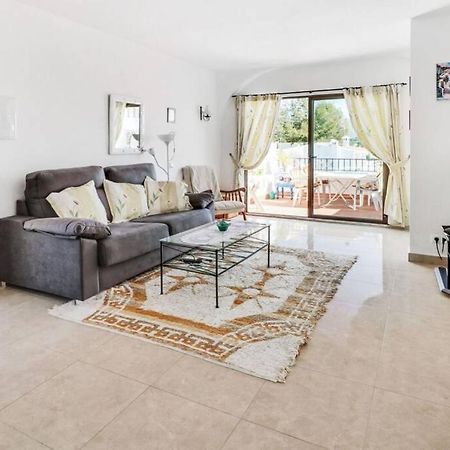 Capistrano Village B, 1 Bedroom + Free Wi-Fi Nerja Extérieur photo